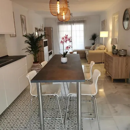 Lolo's House Apartment *